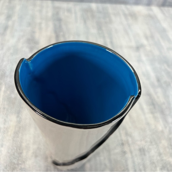 1989 Hallmark Cards Inc. Ceramic Vase White Blue Vintage - Picture 3 of 7